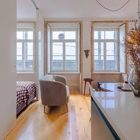 Charming Studio, Ideal For Smaller Groups 아파트