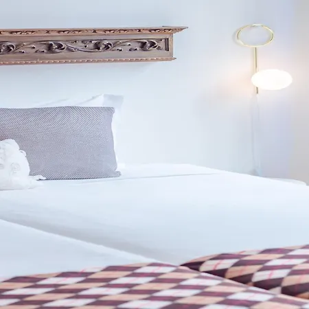 Apartment Charming Studio, Ideal For Smaller Groups Porto