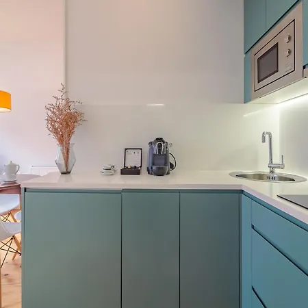 아파트 Charming Studio, Ideal For Smaller Groups *