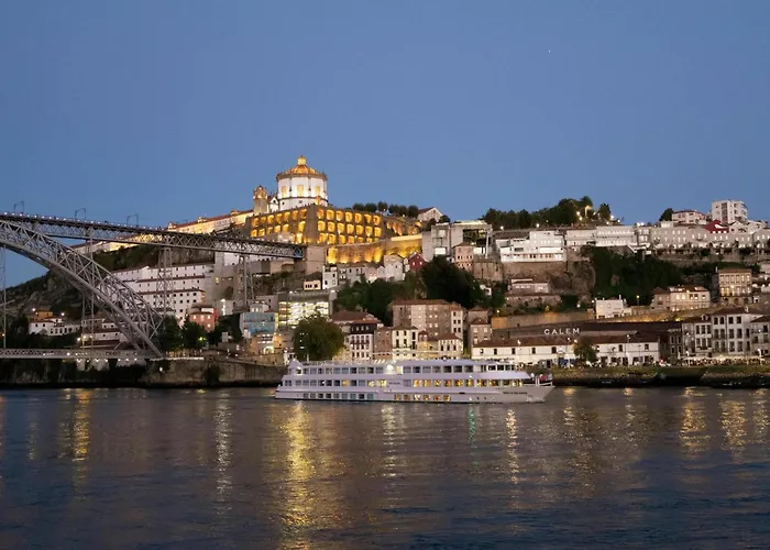 Charming Studio, Ideal For Smaller Groups Πόρτο