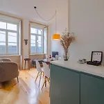 아파트 Charming Studio, Ideal For Smaller Groups *