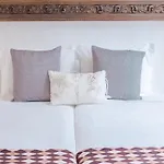 Charming Studio, Ideal For Smaller Groups 아파트 *
